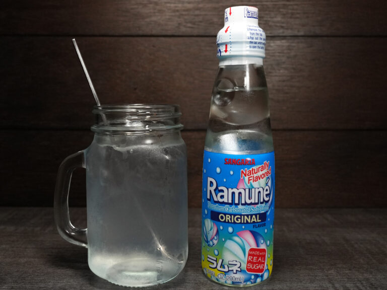 Ramune chu-hi cocktail, Japanese soda and shochu at Torrance Yokocho