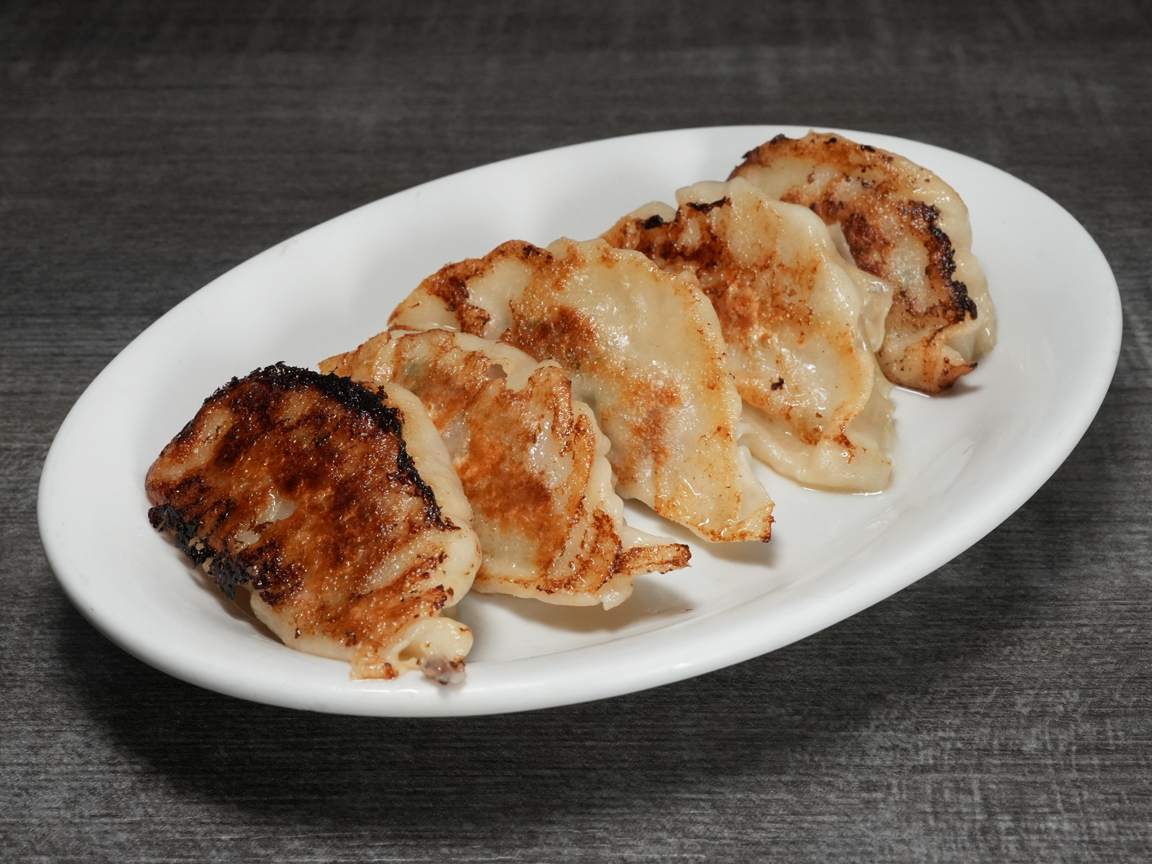 Gyoza, 5 pieces of Japanese pan-fried dumplings at Torrance Yokocho