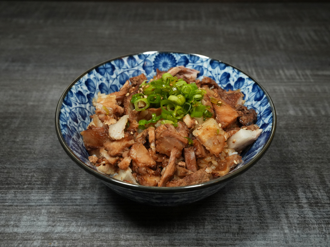 Mini chashu rice bowl with braised pork belly at Torrance Yokocho