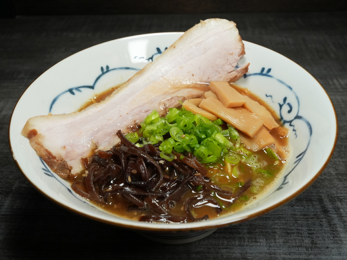 Ramen-Tonkotsu-Shoyu-豚骨醤油ラーメン