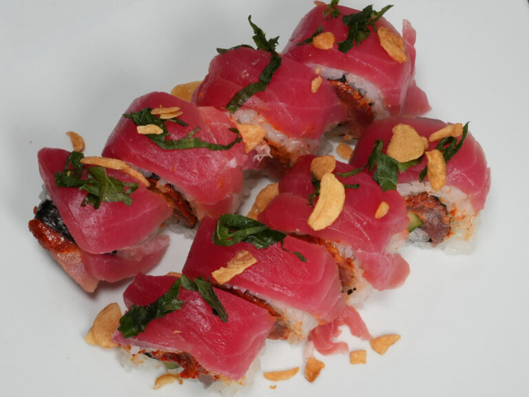 Special spicy tuna roll, premium sushi roll at Torrance Yokocho