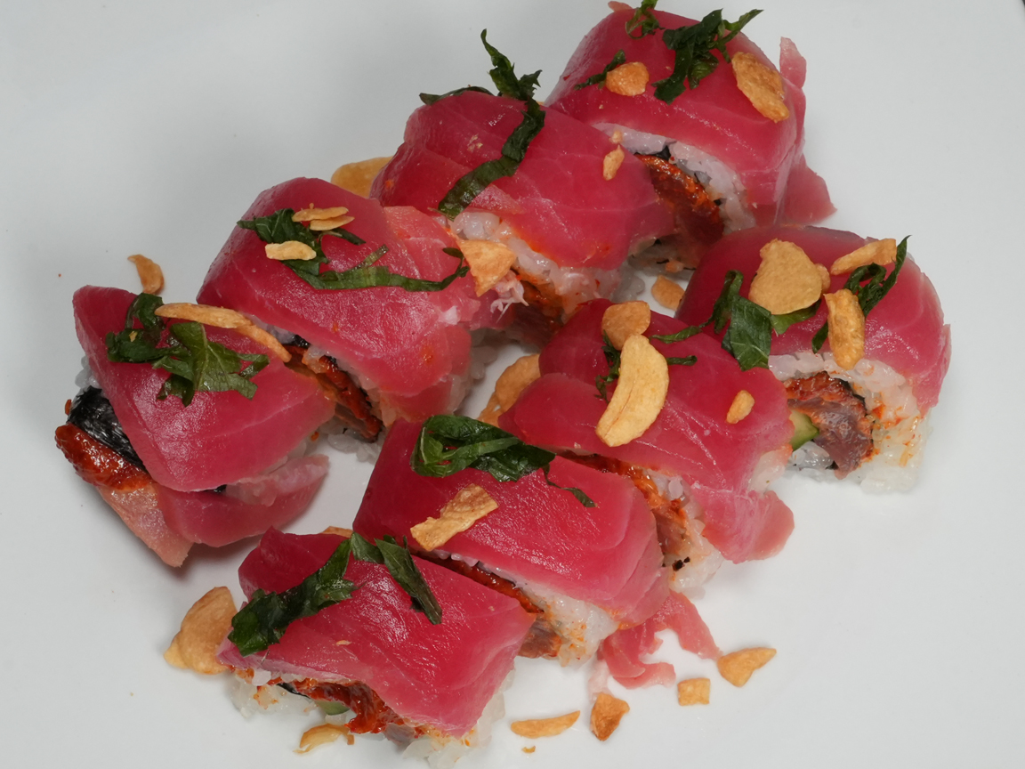 Special spicy tuna roll, premium sushi roll at Torrance Yokocho